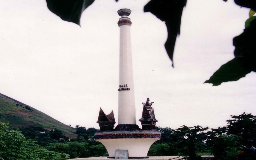 Tugu Naibaho Pangururan Sumatera Utara